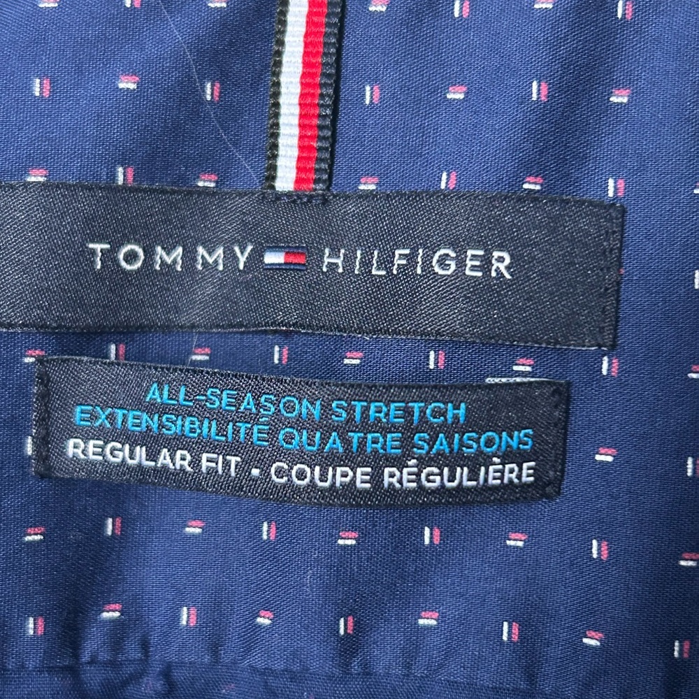 NWOT Tommy Hilfiger Men's Regular Fit All Season Stretch Shirt - 2XL - Picture 3 of 8